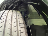 お車を安心してお乗りいただく為には、足回りの定期点検が欠かせません。サービスサポート(有償保証)では無料点検もご提供しており、安心のカーライフをお過ごしいただけるサポート体制が整っています。