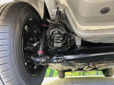 お車を安心してお乗りいただく為には、足回りの定期点検が欠かせません。サービスサポート(有償保証)では無料点検もご提供しており、安心のカーライフをお過ごしいただけるサポート体制が整っています。
