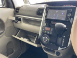 【 オートエアコン 】車内温度を感知して自動で温度調整をしてくれるのでいつでも快適な車内空間を創り上げます!