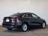 Audi A3 Sedan 30 TFSI/LEDヘッドライト/アルミホイール 5ダブルアーム 7.0J x 16