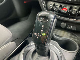車両の詳細、ご質問につきましては、弊社営業スタッフまでお気軽にご連絡下さいませ。遠方のお客様には実車の詳細画像送信も承ります。
