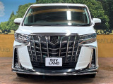 弊社では、全車『修復歴なし』のお車のみ取り扱っております。専任バイヤーによる厳選した仕入れの後、入庫後の車両チェックを行い、ネクステージが認定した高品質な中古車をご提供しております。