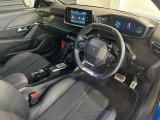 内装:車両の状態やシートのよれ等、お気付きの箇所がございましたらお写真にてお送り致しますのでお気軽にお申し付けくださいませ