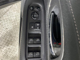 【パワーウインドウ】運転席のスイッチで、各席の窓ガラスの開閉ができます!あると便利ですよね!