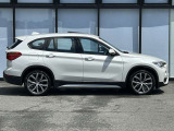 BMWを熟知したメカニックによる、360度の納車前点検。ドイツ本国と同様の教育・訓練を受けたメカニックが徹底的に点検、整備した後にお客様にお引渡しします。