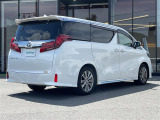店舗にて現車の確認もいただけますので、お電話で在庫のご確認の上是非ご来店くださいませ。