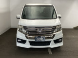 一目見てホンダ車だとわかるカッコいいフロントマスクです!