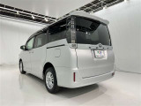 荷物をたっぷり載せて広々ドライビング♪夏でも冬でも、アウトドアやショッピングを思い切り楽しみましょう!