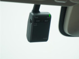 ◆ドライブレコーダー◆映像・音声などを記録する自動車用の装置です。 もしもの事故の際の記録はもちろん、旅行の際の思い出としてドライブの映像を楽しむことができます。
