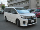 ヴォクシー 2.0 ZS 煌II 4WD 