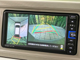 【パノラマモニター】専用のカメラにより、上から見下ろしたような視点で360度クルマの周囲を確認することができます☆死角部分も確認しやすく、狭い場所での切り返しや駐車もスムーズに行えます。