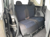 【 セカンドシート 】2列目も広々お乗りいただけます♪