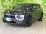 三菱 アウトランダー PHEV 2.4 M 4WD