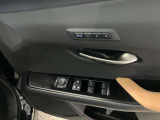 運転の操作性、快適性など全てはシートポジションから始まります。ドライバーごとの好みのポジションを記憶できるシートメモリーは、欠かせない機能です。