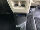 ビルトインタイプの【ETC】で見た目もスッキリ。高速道路の利用にとても便利です。
