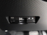 ☆ETC付☆ETCゲートの有る高速道路や有料道路の入り口や料金所をでは一旦停止する必要がなくスムーズに通過できます。♪