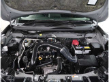 【エンジンルーム】エンジンルームもキレイに洗浄されています。ご納車前にしっかり整備させて頂きますので、ご安心ください。