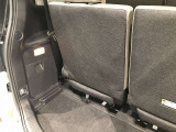 トランクにもランプがついてます。
