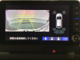 バックでの車庫入れも安心です! リアカメラが付いているバックモニター付のナビを装備しております。バンパーについているソナーや、操作線もついており距離感も画面から確認できます。
