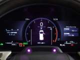 一層の臨場感を生むLEXUSビュアサウンドシステム、高い遮音性によりわずかなボリュームでもLEXUSサウンドを感じていただけます。