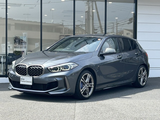 1シリーズ M135i xドライブ 4WD 