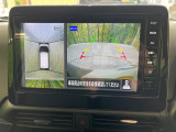 【アラウンドビューモニター】専用のカメラにより、上から見下ろしたような視点で360度クルマの周囲を確認することができます☆死角部分も確認しやすく、狭い場所での切り返しや駐車もスムーズに行えます。