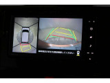 パノラミックビューモニターでクルマの周囲の確認が出来て安心です。