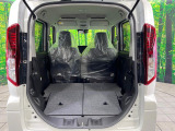 後席を格納すると、これだけの広さが!シーンに合わせたシートアレンジで、大きな荷物も積むことが出来ます♪