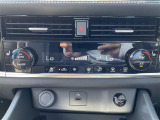 【エアコン】『エアコン装備』の画像になります。暑い夏でも寒い冬でも、車内に快適な空気を届けるので、いつでも快適な車内空間を創り上げます!