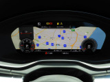 重厚感と安定感があり、同時にダイナミックさも備えるAudiの走り。機能やデザインが革新的なメーター。