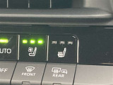 シートエアコン付です。シートを暖めたり冷やしたりできる、快適装備の一つ。 暑い夏もシートが冷える冬も快適にドライブが楽しめそうですね。