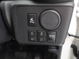 納車の前にはエンジンオイル、オイルエレメント、エアクリーナー、クーラント、バッテリー、ワイパーゴムのチェックまたは交換を行います!