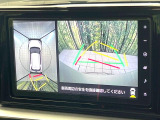【パノラミックビューモニター】専用のカメラにより、上から見下ろしたような視点で360度クルマの周囲を確認することができます☆死角部分も確認しやすく、狭い場所での切り返しや駐車もスムーズに行えます。