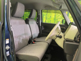 運転席シート廻りは使用感も少なく、良好な状態となっています。丁寧に使われていたことがよくわかりますね。