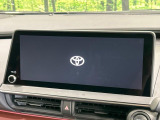 【12.3インチワイドナビ】高級感とインパクトのある大型ワイドナビを装備。各種オーディオ操作はもちろん、横長ワイド画面でのマップ2分割表示など、利便性も高いナビです♪