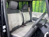 運転席シート廻りは使用感も少なく、良好な状態となっています。丁寧に使われていたことがよくわかりますね。