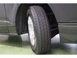 タイヤサイズ 195/80R15。