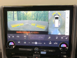 【パノラミックビューモニター】専用のカメラにより、上から見下ろしたような視点で360度クルマの周囲を確認することができます☆縦列駐車や幅寄せ時に活躍してくれます♪