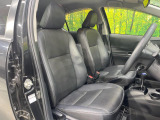 運転席シート廻りは使用感も少なく、良好な状態となっています。前オーナー様が丁寧に使っていたことがよくわかりますね。