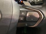 【レーダークルーズコントロール】高速道路での長距離走行が楽に!!自動で速度を保つクルーズコントロールが、衝突軽減システムと連携し、前方の車両を感知して車間を保つように速度調節してくれます!!