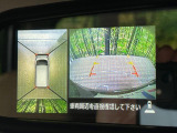【アラウンドビューモニター】専用のカメラにより、上から見下ろしたような視点で360度クルマの周囲を確認することができます☆死角部分も確認しやすく、狭い場所での切り返しや駐車もスムーズに行えます。