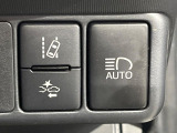 【プリクラッシュセーフティ】前方の車両等を検知し、衝突しそうな時は警報で注意を促し、ブレーキを踏む力をサポート。ブレーキを踏めなかった場合は衝突被害軽減ブレーキが作動、衝突回避をサポートします。