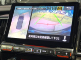 【マルチアラウンドモニター】専用のカメラにより、上から見下ろしたような視点で360度クルマの周囲を確認することができます☆死角部分も確認しやすく、狭い場所での切り返しや駐車もスムーズに行えます。