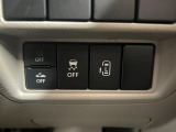 パワースライドドア装備でドアの開閉もスイッチ一つでワンタッチです。 坂道では大人でも重くなる事があるので老若男女問わず人気の装備ですよ。