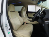 長時間の運転でも疲れにくいシートです。