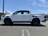 ハイラックス 2.4 Z GRスポーツ ディーゼル 4WD 
