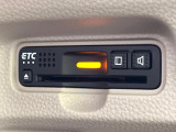 【ETC】高速道路の料金所をストレスなく通過!話題のスポットやサービスエリアに多い「スマートIC」利用時は必須のアイテムです。当店でセットアップを実施、ご納車当日からすぐにご利用いただけます!