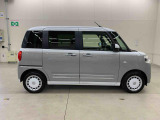 軽自動車、小型車を中心に常時300台展示車を御用意させて頂いております