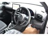 前席全体 目線も高く広い視界で安心して運転することができますね!