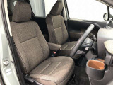 【運転席・助手席】です!実際お座りいただくのが分かりやすいと思いますので、ぜひお気軽にご来店ください♪状態もいいですよ☆